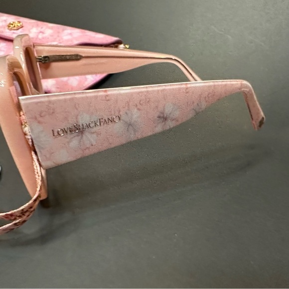 NEW LoveShack Fancy Arietta Square Sunglasses BLUSHING QUARTZ Floral Pink NWT - Picture 6 of 12
